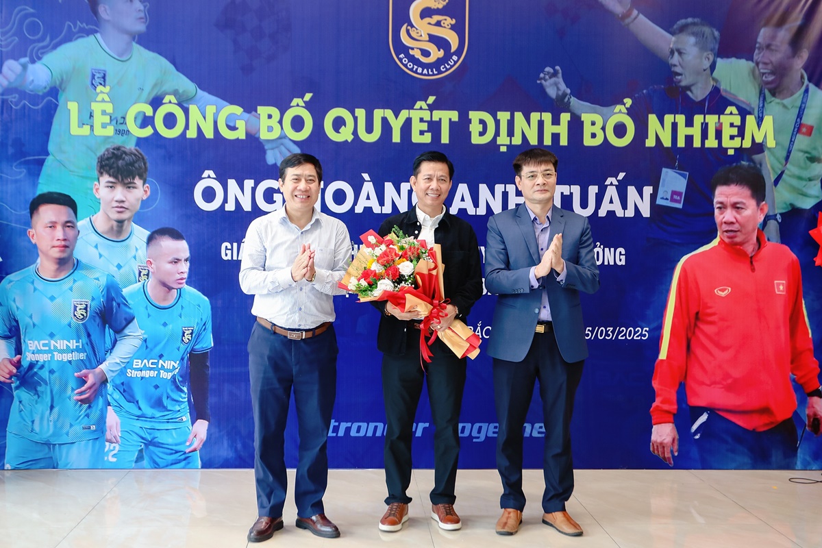 Sự vô duyên của HLV Hoàng Anh Tuấn ở bóng đá cấp CLB 1