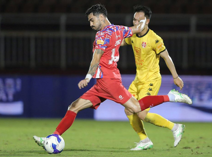 Endrick hứa hẹn giúp CLB TP.HCM trụ hạng V.League